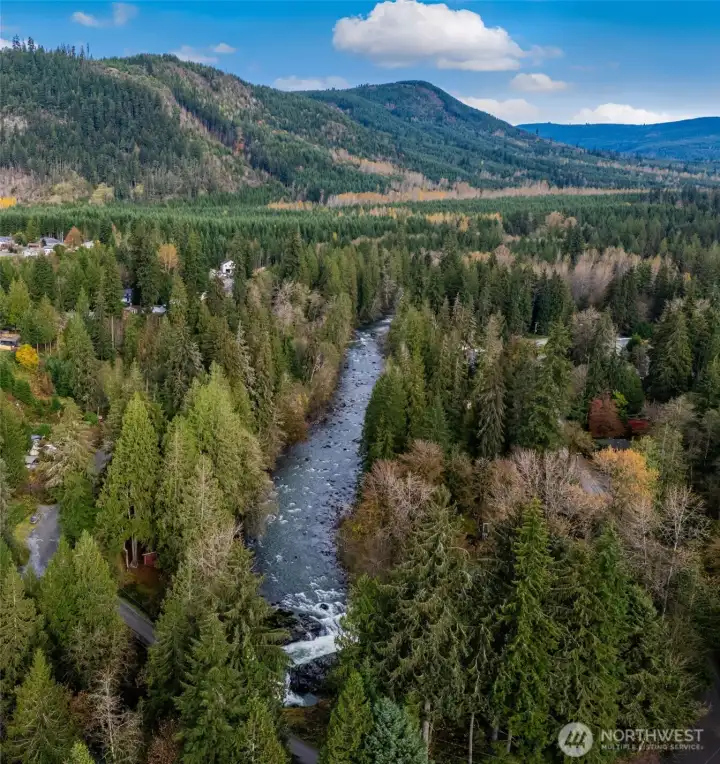 Granite Falls is a charming historic town nestled in the Cascade foothills and is a gateway to the majestic mountain range.