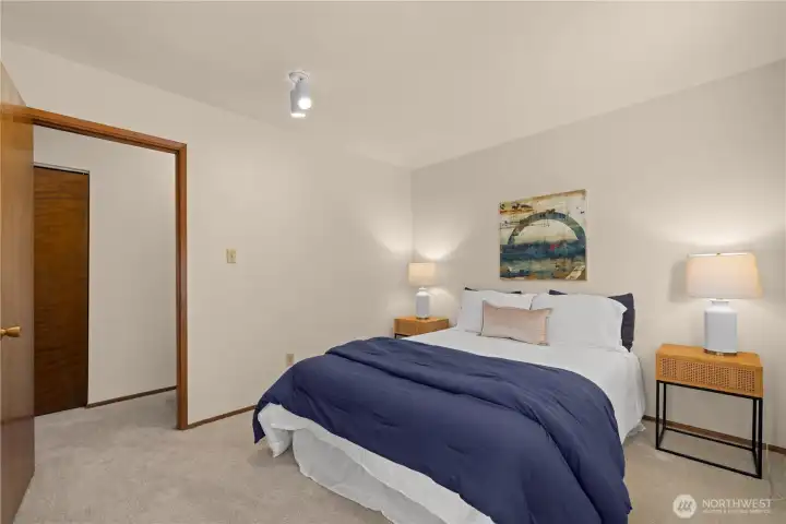 Second bedroom upstairs. New paint and carpet.