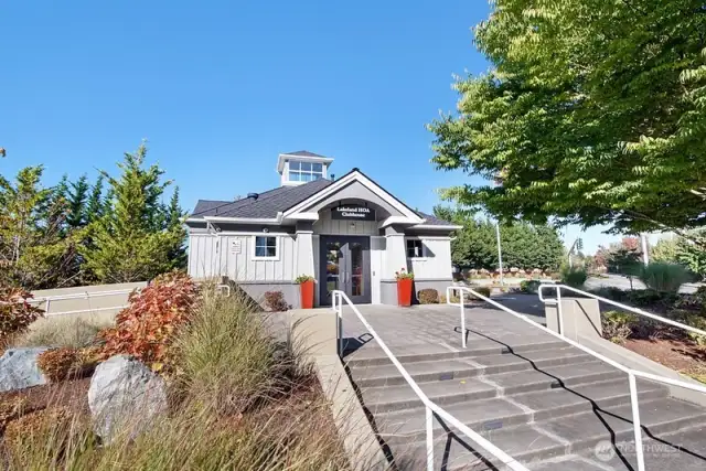 Clubhouse available to HOA members