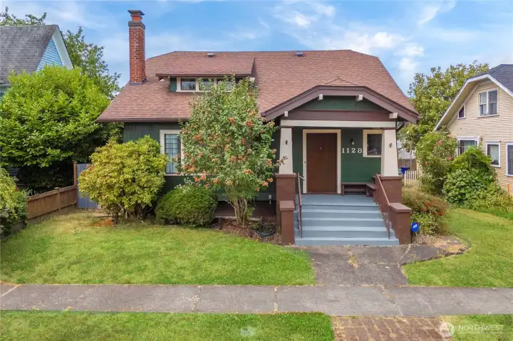 Front Exterior - 1925 Updated Craftsman in North End Tacoma