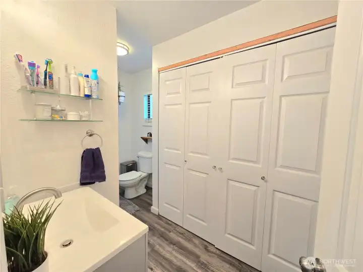 Downstairs full bath