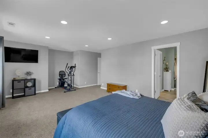 Area for dresser or fitness equipment.