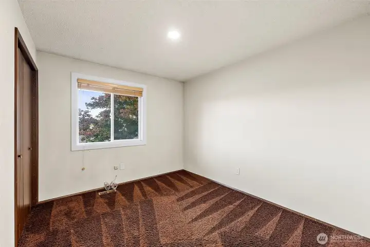 Imagine what new Carpet & Trim would do to this bedroom