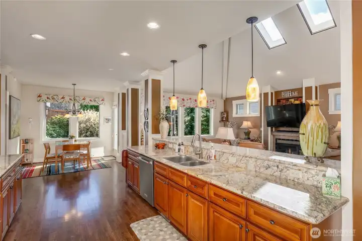 Granite Counters & 12' Breakfast Bar