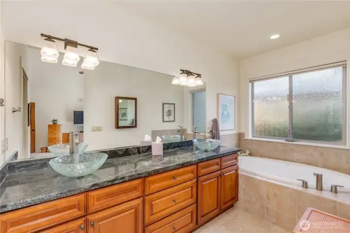 5 Piece Primary Bath