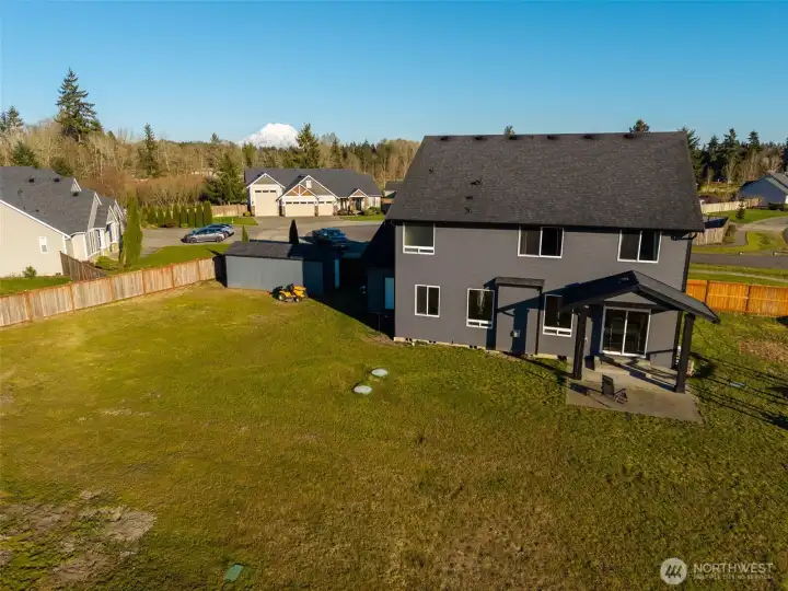 Large flexible 1 acre lot with the majority of it to the rear.