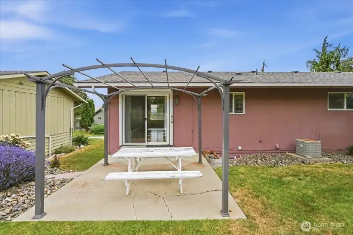 Pergola outside dining room