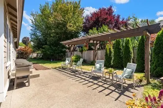 PATIO AREA - Sunny southern exposure!!!