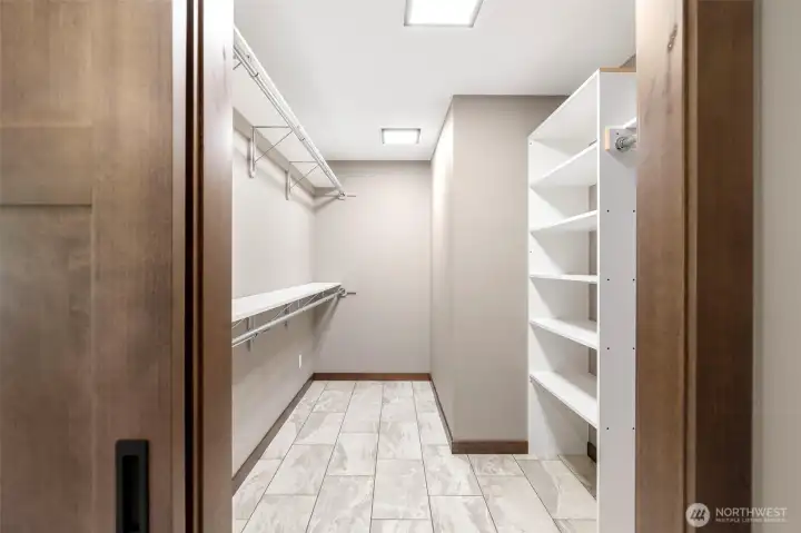 Walk in Closet