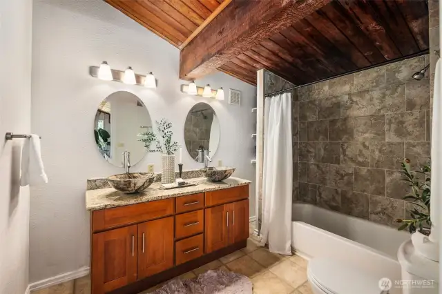 Double Sink vanity in Primary suite
