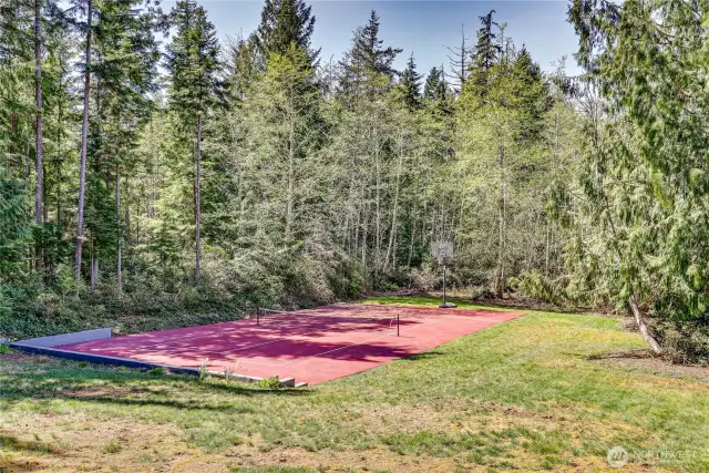 Tennis/Pickleball Court