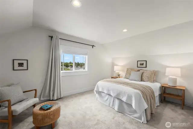 Upper 3 - Primary suite