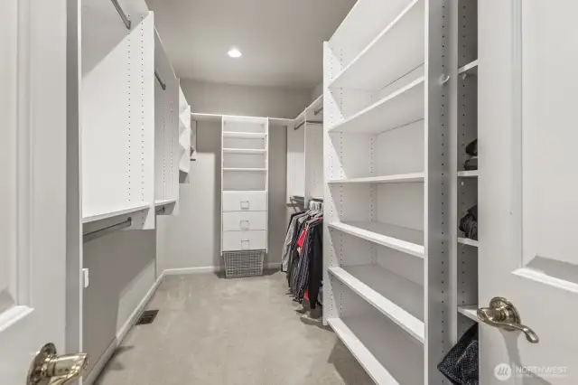 Large Primary bedroom walk-in closet.