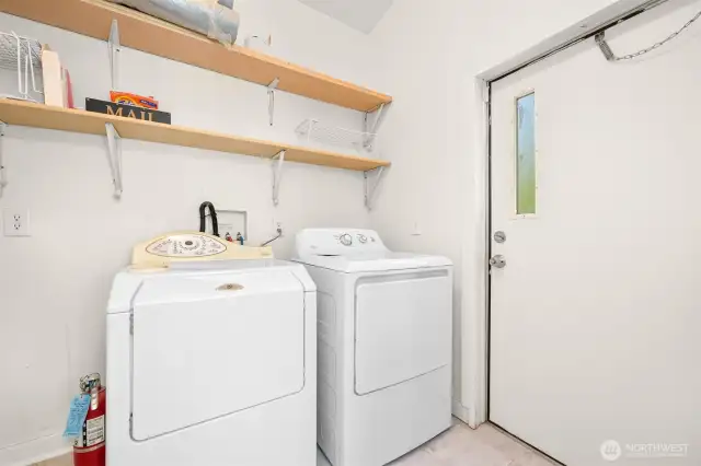 Utility/laundry