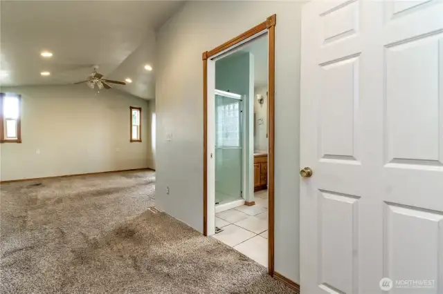 Primary on lower w/full bathroom & walk in shower