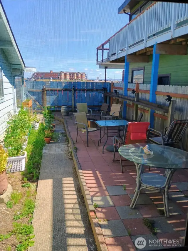 Enclosed private patio and garden area