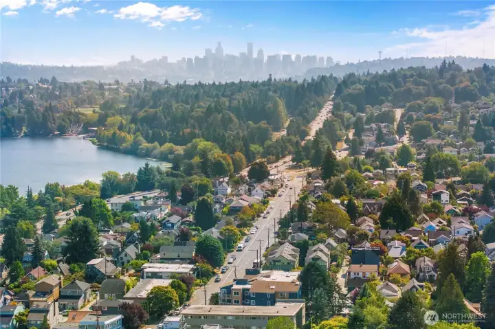 Minutes from Downtown