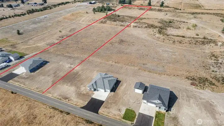 Approximate Lot Line