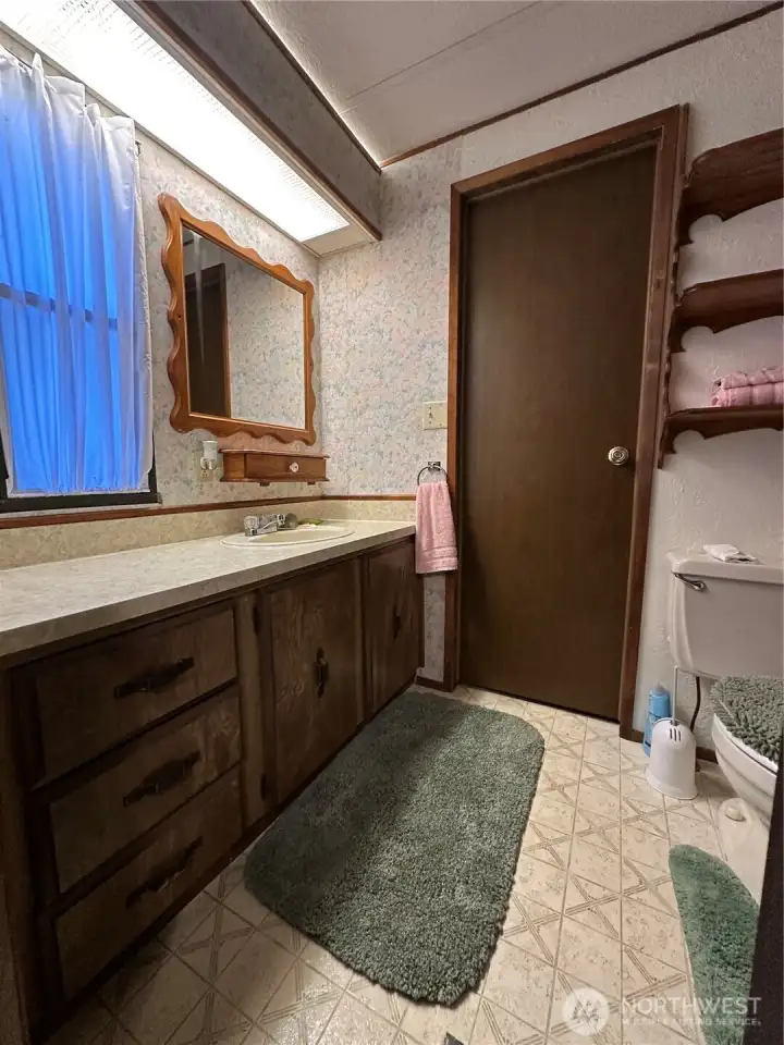 Guest bathroom