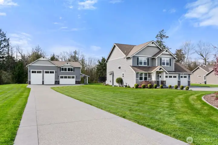 Driveway to the shop area - level and all paved!