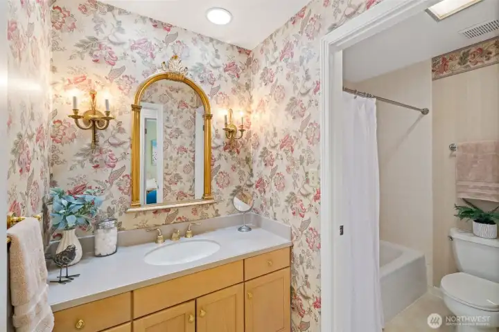 Main Floor Full Bath.