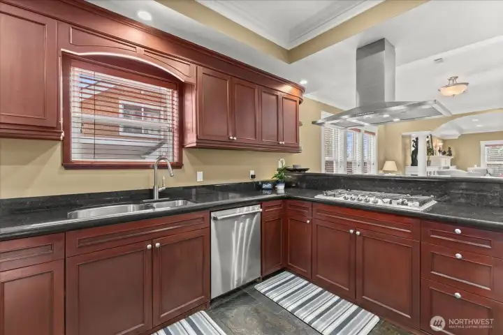 Roomy kitchen with tons of space