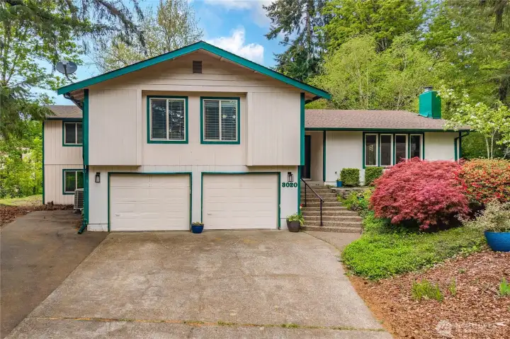 Large lot on a cul-de-sac