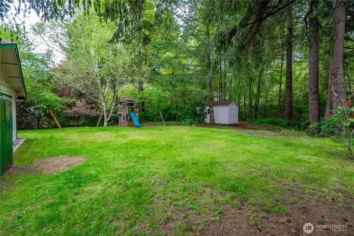 Green space maintained by HOA is behind the home