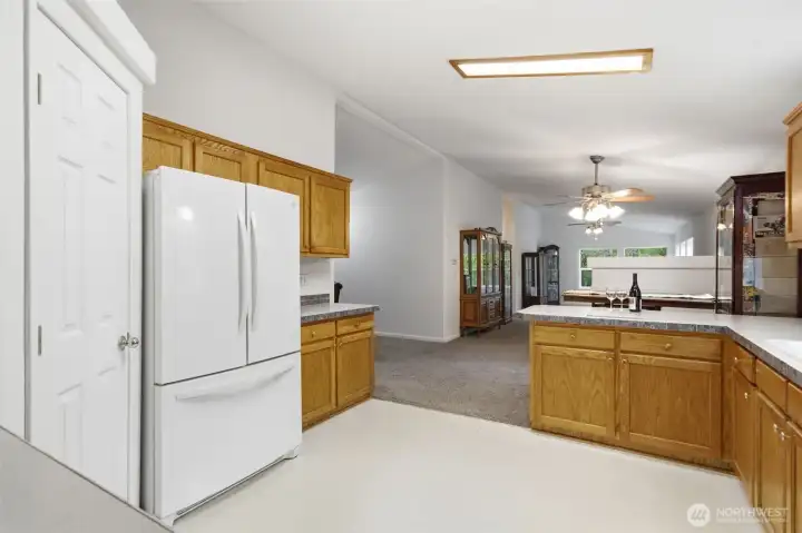 Kitchen Fridge/Pantry