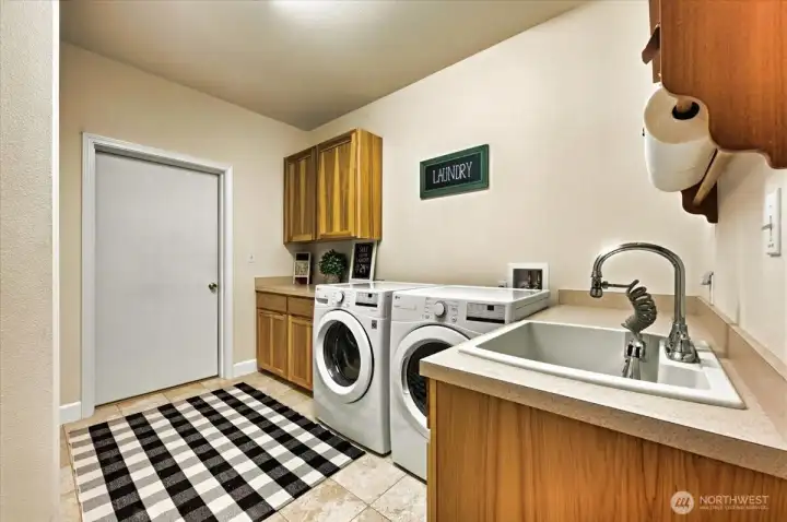 Main floor laundry/mudroom is so spaciou
