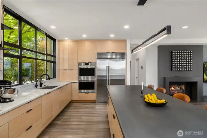 Carefully curated updates bring the residence effortlessly into the present day.. Carefully curated updates bring the residence effortlessly into the present day..