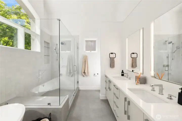 Excellent finishes and style. Excellent finishes and style.