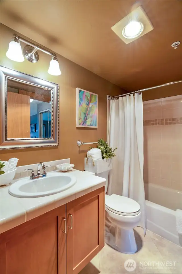Full Bathroom