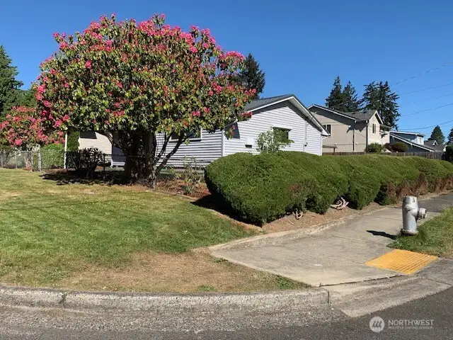 Landscaped corner Lot