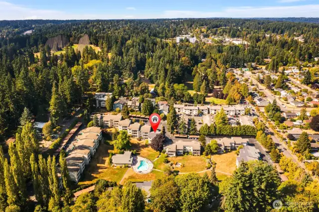 What a beautiful setting, just south of Jackson Park Golf Course!  The grounds are well maintained, the entire complex is neatly tucked away from the hustle and bustle, but still very close to everything you need.  Pinehurst Light Rail Station is coming soon so your downtown commute will get even easier