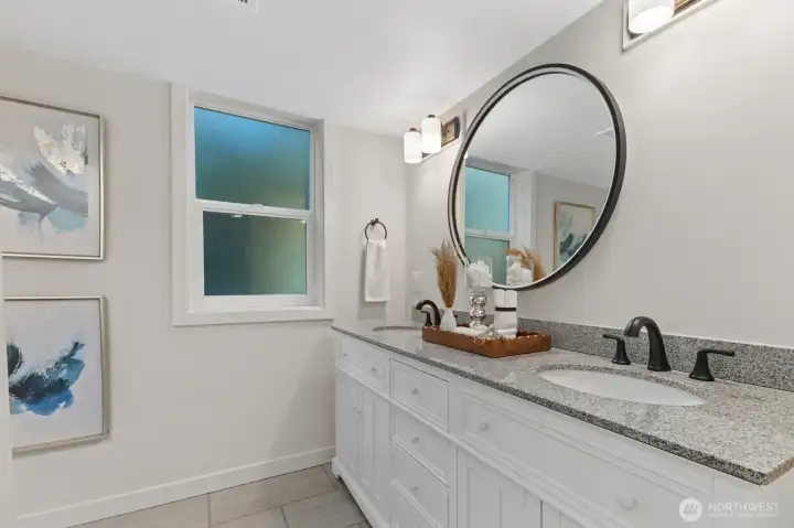 Gorgeous updated downstairs 3/4 bath.