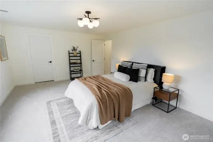 Take advantage of 2nd Primary Bed + 3/4 Bath.