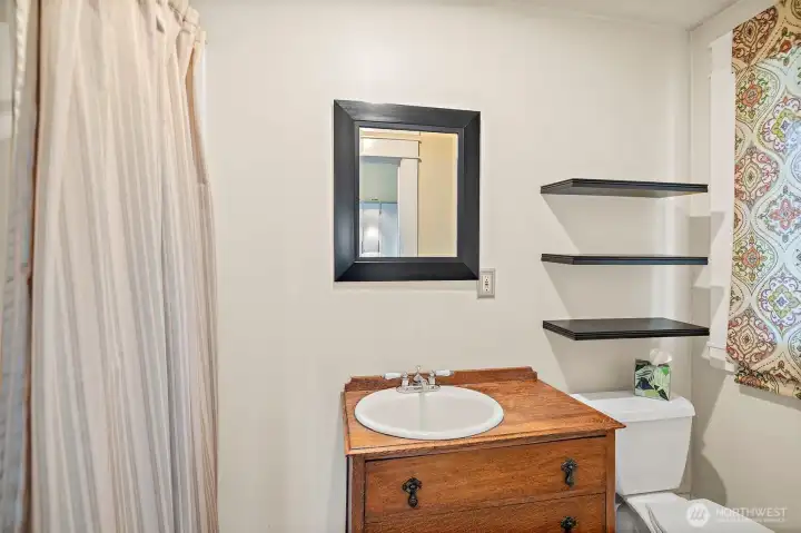 Bathroom off Kitchen/ Sun Room