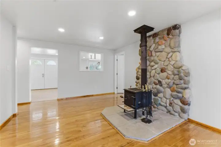 lounge area off living room