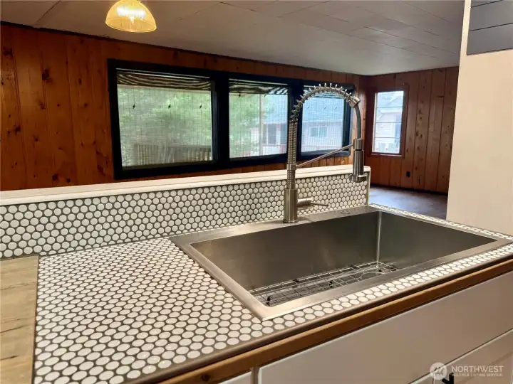 Deep farm house sink