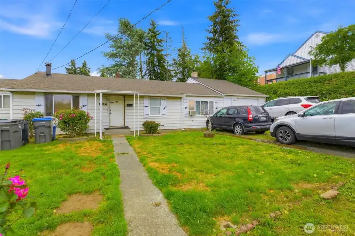 Call to schedule a private showing TODAY! Call to schedule a private showing TODAY!
