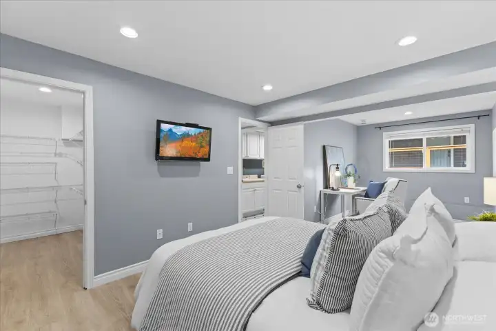 Basement Guest Room