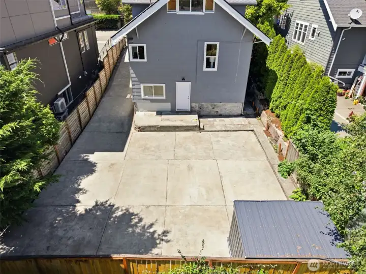 Back of House / Off-Street Parking