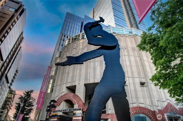 Seattle Art Museum and Hammering Man are approximately 0.1 mile from the Watermark—an exceptional cultural amenity at the end of the block.