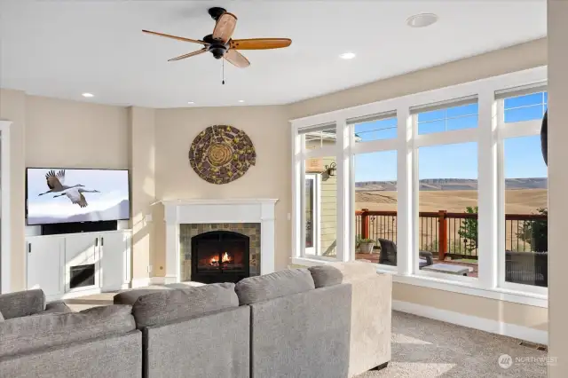 Open floor plan with gas fireplace