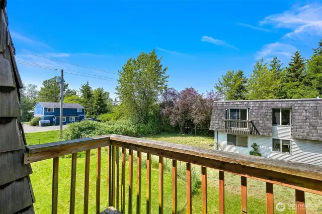 upper unit deck