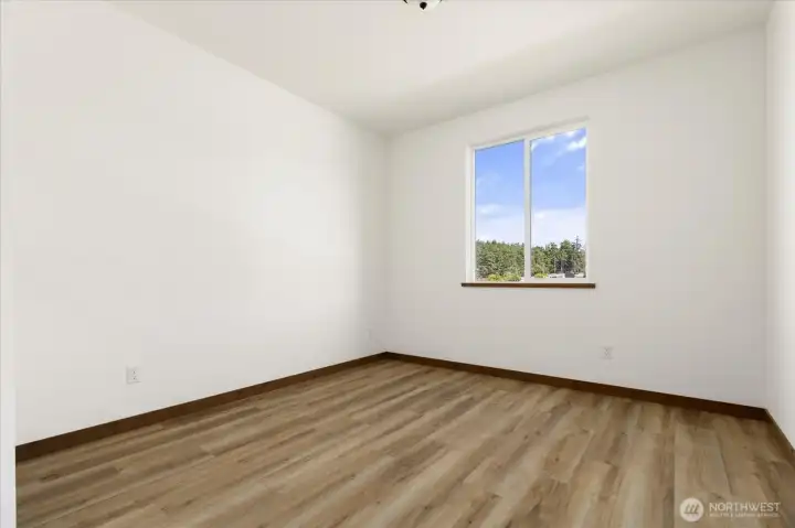 Photos of a similar house in the neighborhood