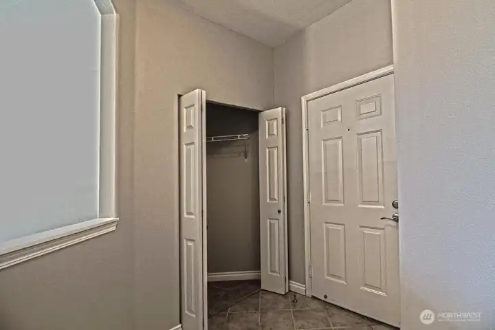 Entry w closet