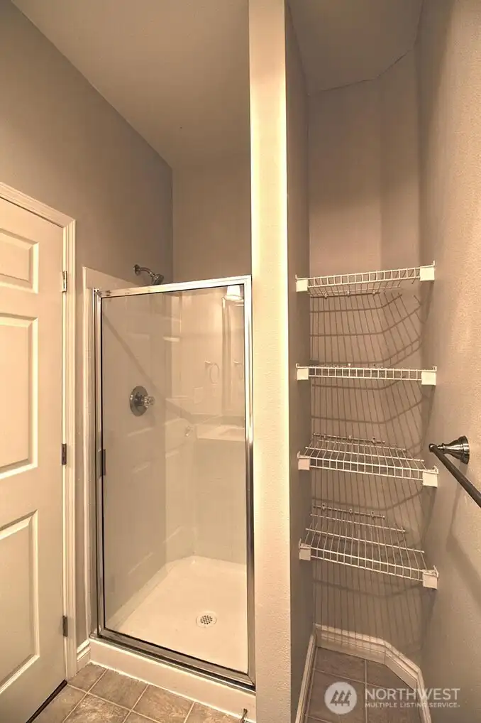 Hall 3/4 bath