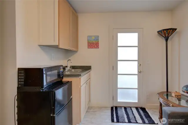 And a kitchenette, too!